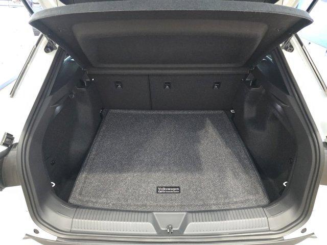 new 2025 Volkswagen ID.4 car, priced at $45,720