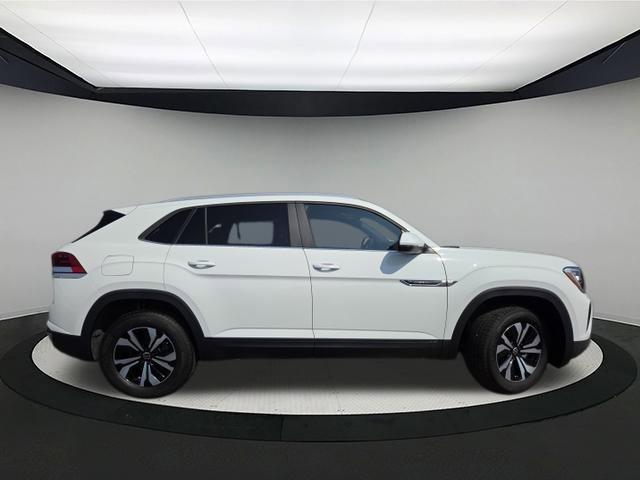 new 2025 Volkswagen Atlas Cross Sport car, priced at $39,764