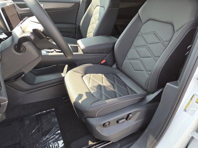 new 2025 Volkswagen Atlas Cross Sport car, priced at $39,764