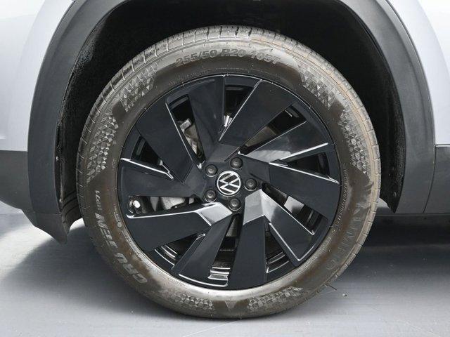 used 2024 Volkswagen Atlas Cross Sport car, priced at $32,499