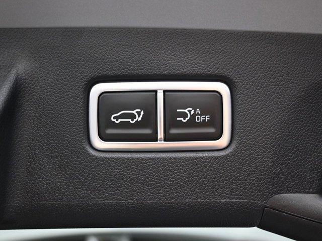 used 2024 Kia Sorento car, priced at $37,999