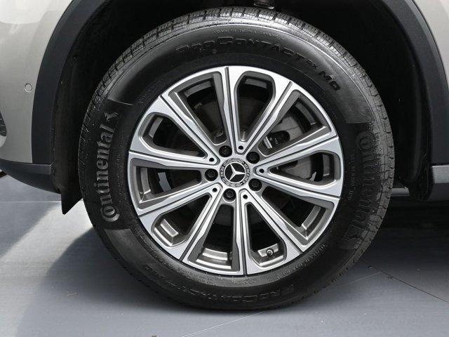 used 2024 Mercedes-Benz GLC 300 car, priced at $37,999