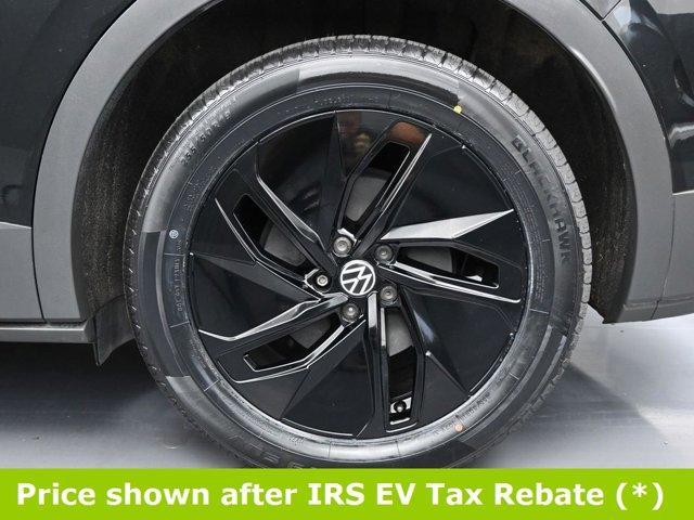 used 2021 Volkswagen ID.4 car, priced at $14,998