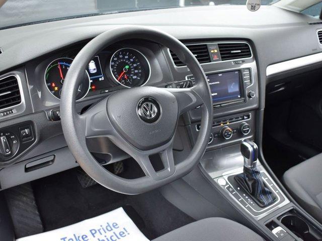 used 2016 Volkswagen e-Golf car, priced at $8,999