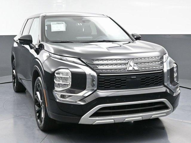 used 2024 Mitsubishi Outlander car, priced at $21,499