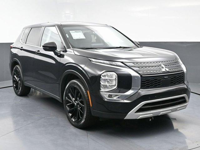 used 2024 Mitsubishi Outlander car, priced at $21,499