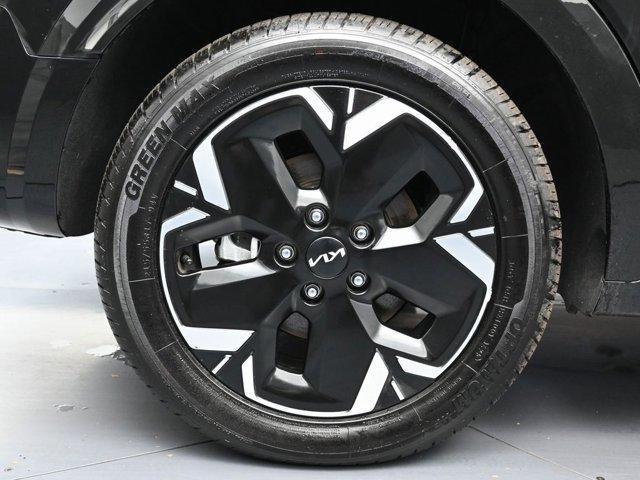 used 2024 Kia Niro EV car, priced at $18,999