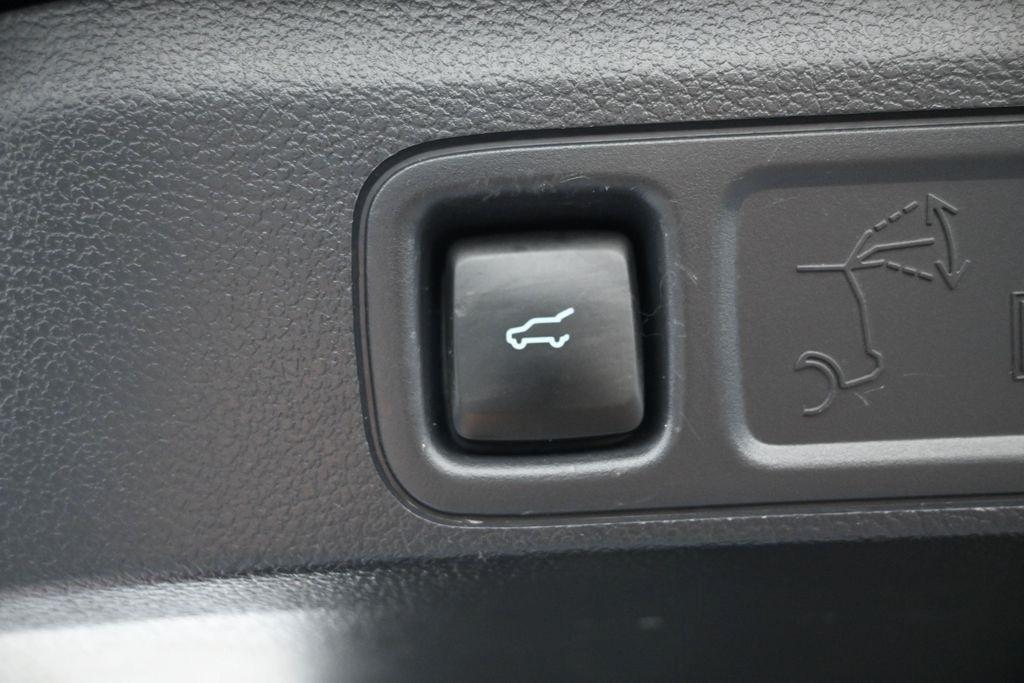 used 2024 Ford Expedition car, priced at $39,499