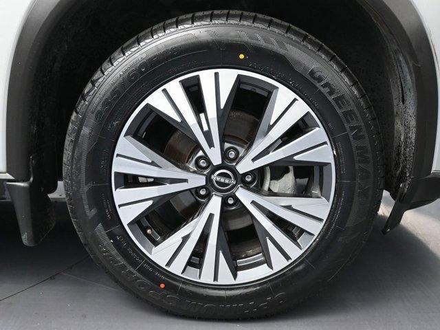 used 2023 Nissan Rogue car, priced at $18,499