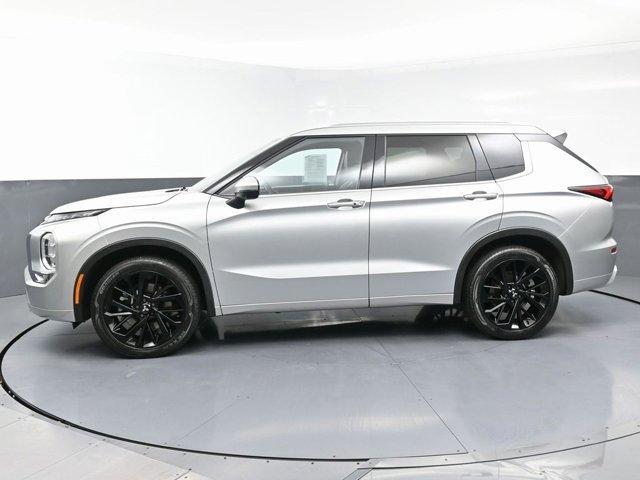 used 2022 Mitsubishi Outlander car, priced at $23,999