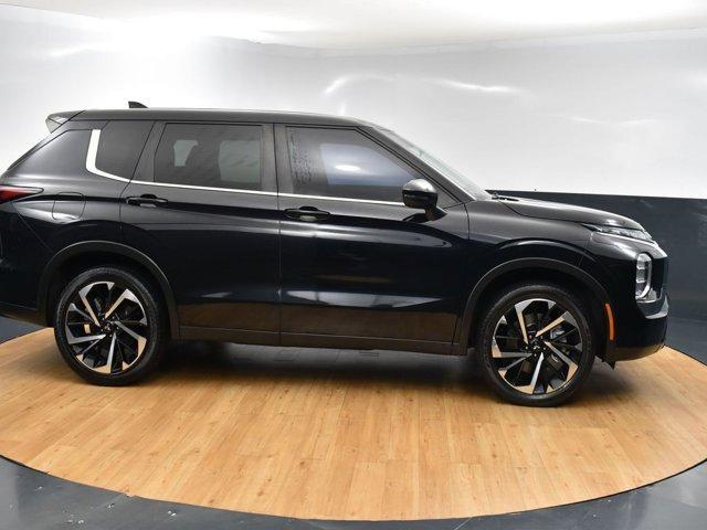 used 2022 Mitsubishi Outlander car, priced at $20,999