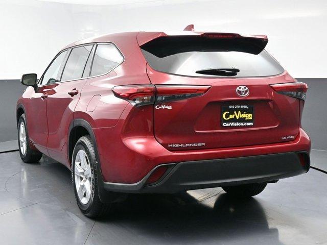 used 2021 Toyota Highlander car, priced at $28,999