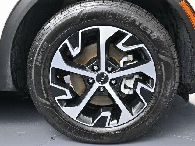 used 2023 Kia Sportage Hybrid car, priced at $23,999