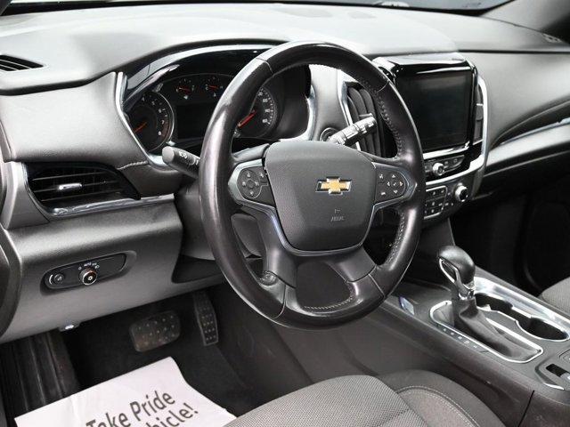 used 2022 Chevrolet Traverse car, priced at $26,999