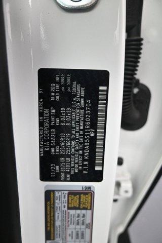 used 2024 Kia EV9 car, priced at $36,999