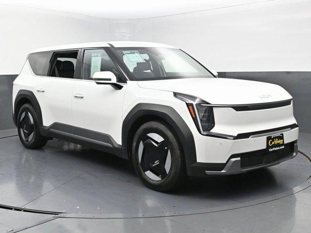 used 2024 Kia EV9 car, priced at $36,999