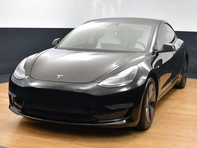 used 2021 Tesla Model 3 car, priced at $19,999