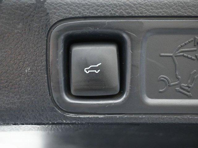 used 2023 Lincoln Navigator car, priced at $42,998