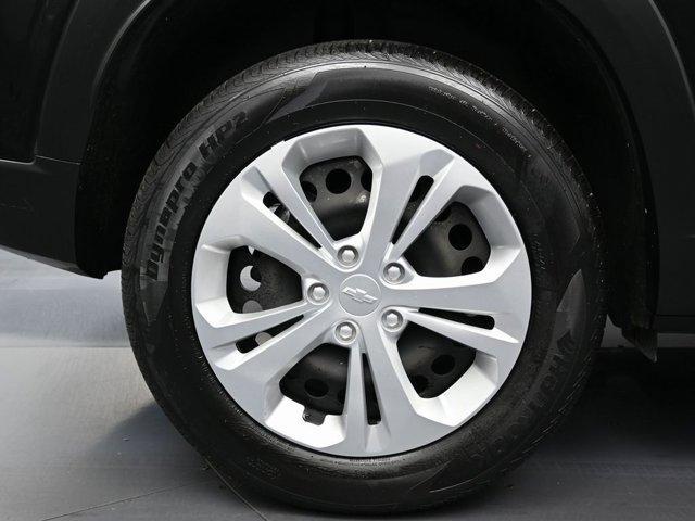 used 2024 Chevrolet Trax car, priced at $18,999