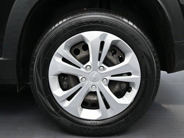 used 2024 Chevrolet Trax car, priced at $18,999