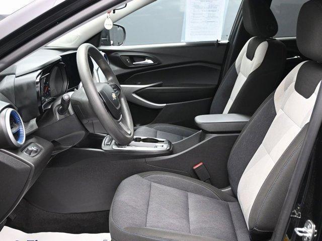 used 2024 Chevrolet Trax car, priced at $18,999