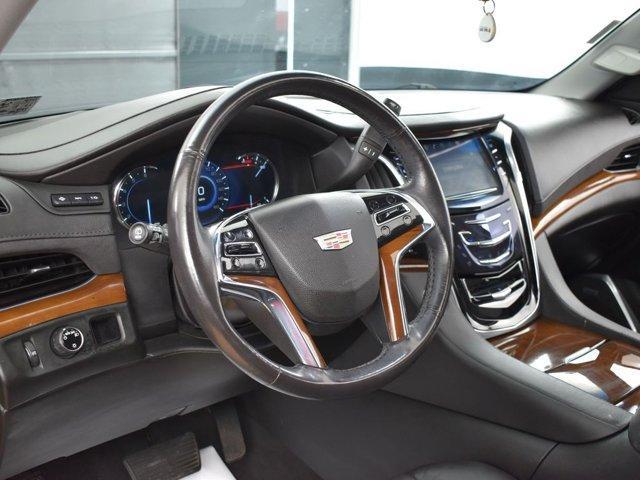 used 2020 Cadillac Escalade ESV car, priced at $33,999