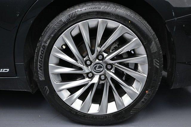 used 2021 Lexus ES 300h car, priced at $31,999