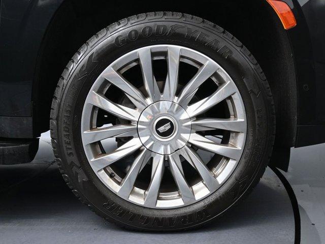 used 2023 Cadillac Escalade ESV car, priced at $57,999