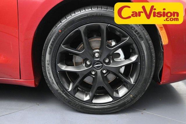 used 2025 Chrysler Pacifica car, priced at $34,999