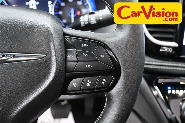 used 2025 Chrysler Pacifica car, priced at $34,999