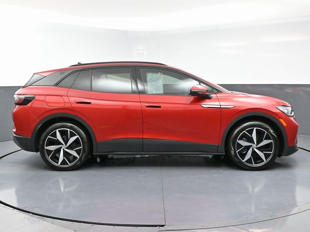 used 2023 Volkswagen ID.4 car, priced at $18,999