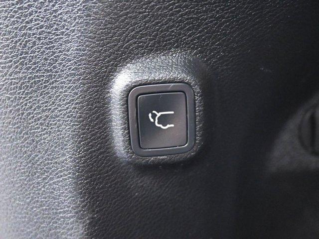 used 2020 Jeep Cherokee car, priced at $14,999