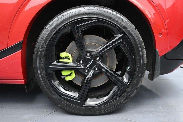 used 2023 Kia EV6 car, priced at $26,999