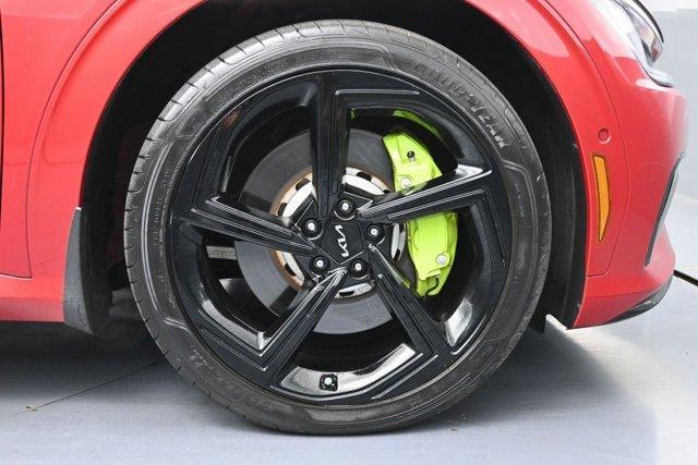 used 2023 Kia EV6 car, priced at $26,999