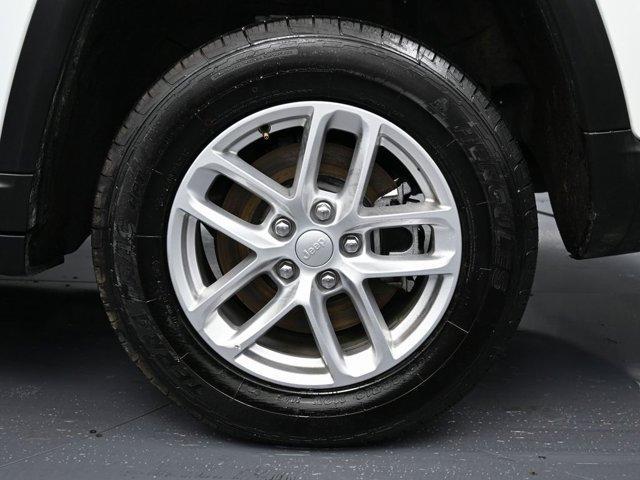used 2023 Jeep Grand Cherokee L car, priced at $23,999