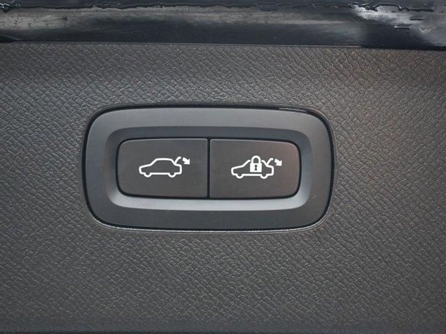 used 2023 Volvo XC90 Recharge Plug-In Hybrid car, priced at $38,999