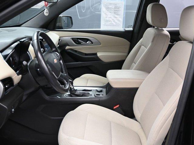 used 2022 Chevrolet Traverse car, priced at $27,999