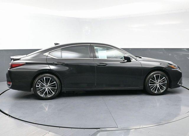 used 2024 Lexus ES 300h car, priced at $35,999