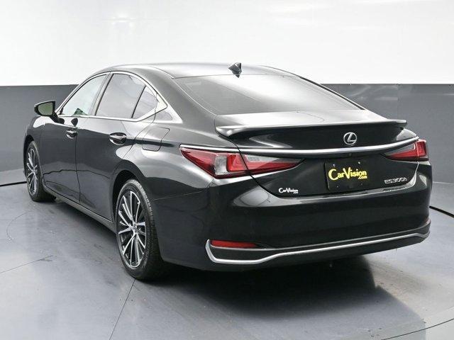 used 2024 Lexus ES 300h car, priced at $35,999