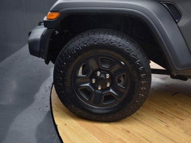 used 2021 Jeep Gladiator car, priced at $27,999