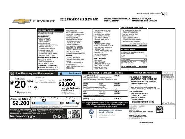 used 2023 Chevrolet Traverse car, priced at $25,499