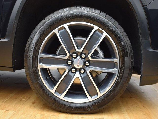 used 2022 GMC Acadia car, priced at $26,499