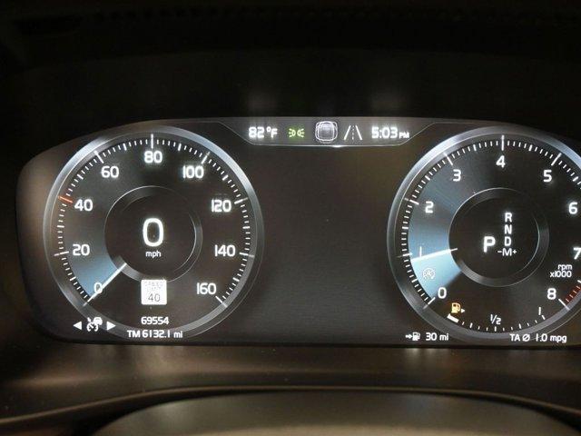 used 2019 Volvo XC40 car, priced at $19,499
