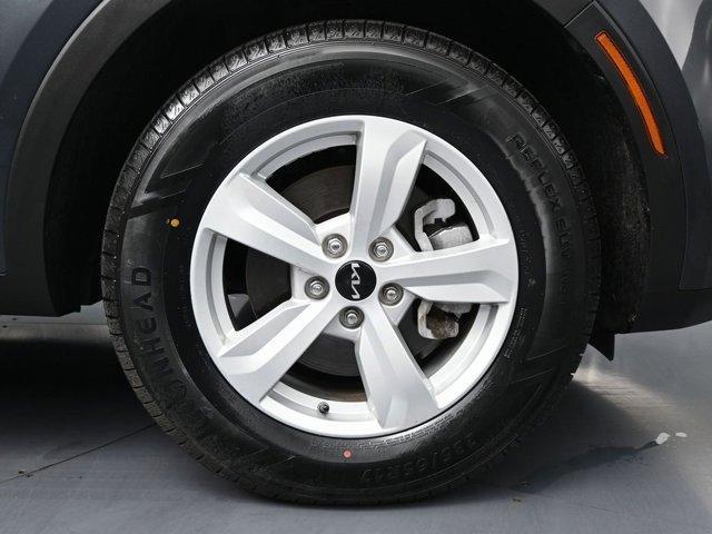 used 2023 Kia Sorento car, priced at $21,999