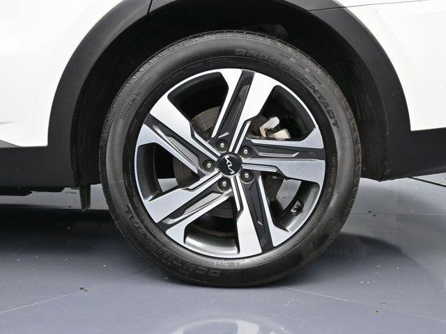 used 2023 Kia Sorento Hybrid car, priced at $29,999