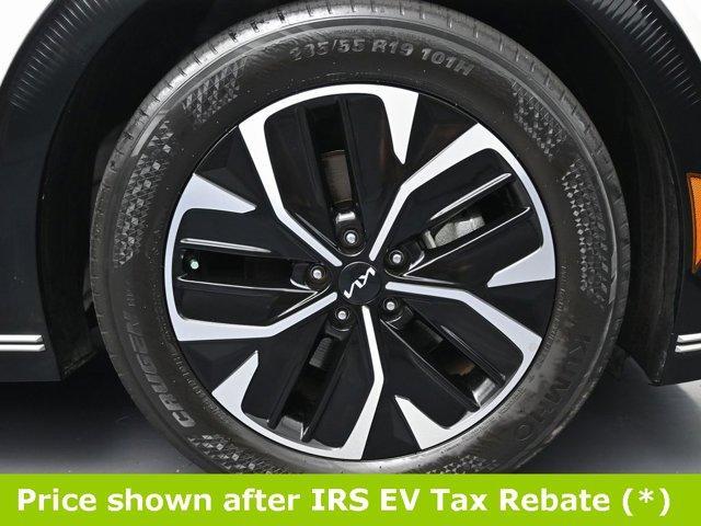 used 2022 Kia EV6 car, priced at $19,999
