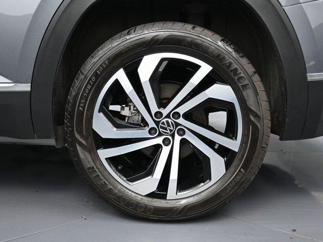 used 2022 Volkswagen Atlas car, priced at $28,999