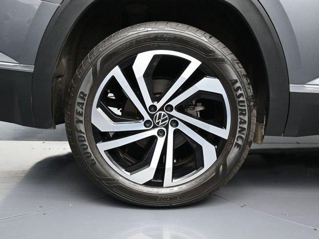 used 2022 Volkswagen Atlas car, priced at $28,999