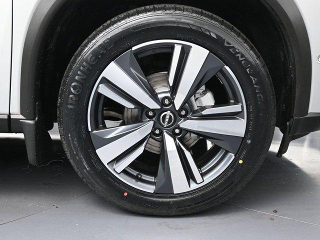 used 2023 Nissan Rogue car, priced at $24,999