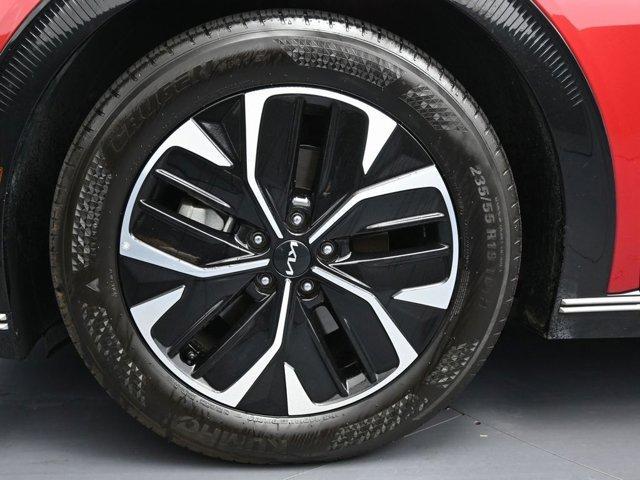 used 2022 Kia EV6 car, priced at $20,999